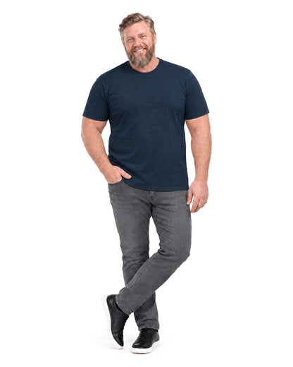T-shirt Som Skjuler Maven - Marineblå